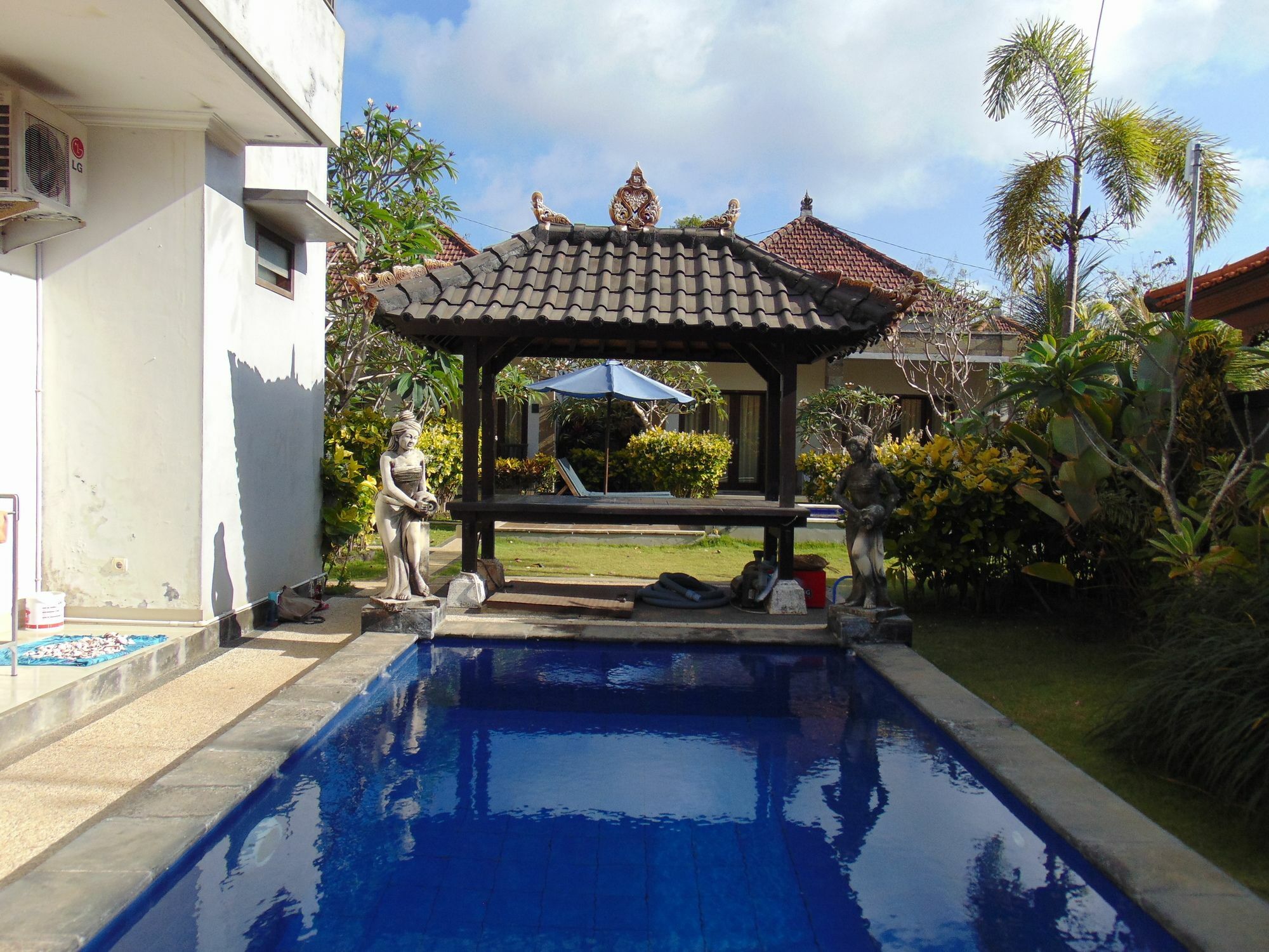 Baik Baik Homestay Pecatu Esterno foto