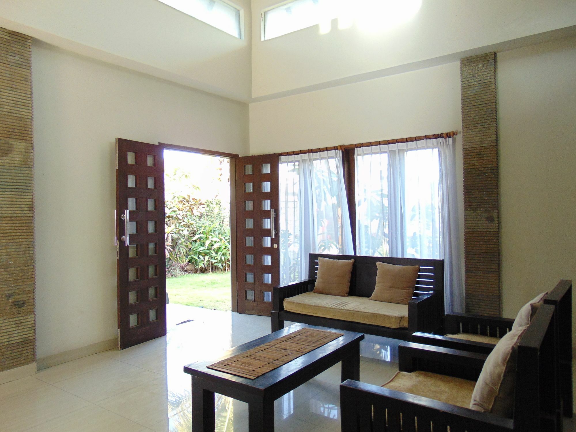 Baik Baik Homestay Pecatu Esterno foto